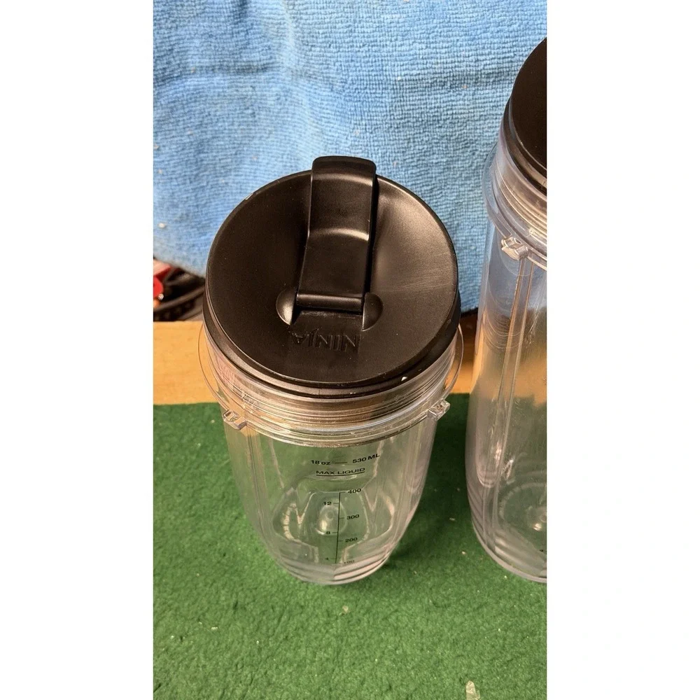 Nutri Ninja 32oz &‎ 18oz Cups w Lids + Blade 710ml Blender Set